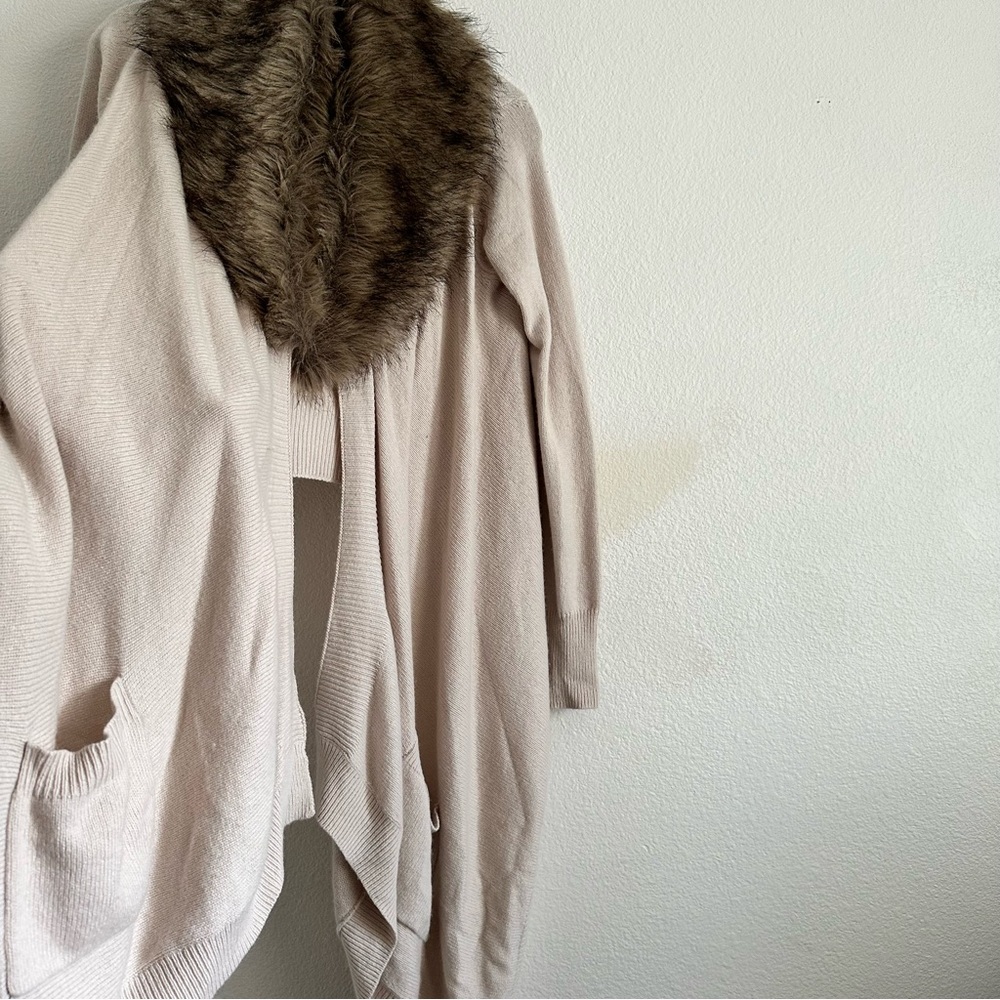 BCBGmaxazria Beige Knit Sweater with Pockets - Picture 9 of 16